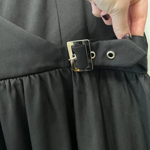 Belladonna Wrap Suspender Midi Dress - Picture 3 of 5